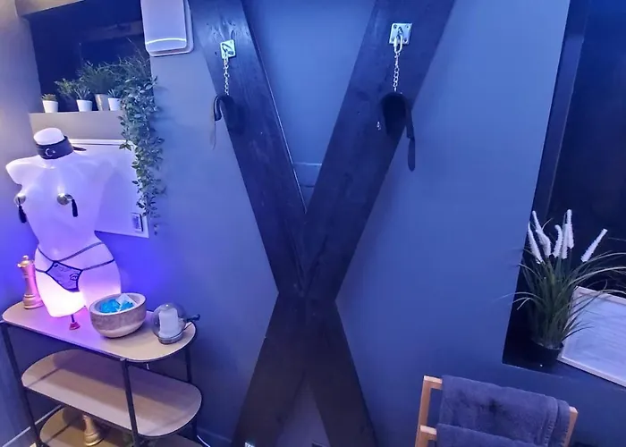 Loveroom Sauna, Balneo, Parking Prive Dans Le Centre De *