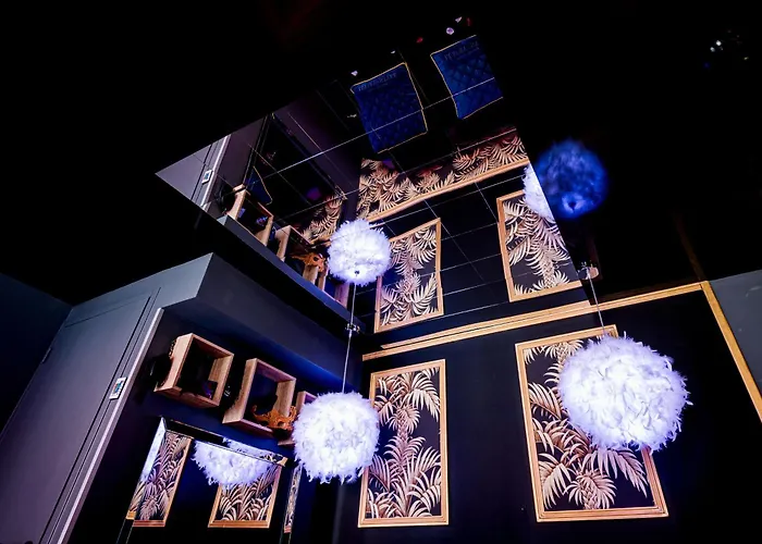 Loveroom Sauna, Balneo, Parking Prive Dans Le Centre De Honfleur