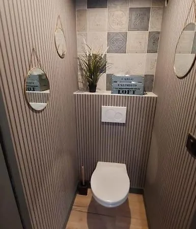 Loveroom Sauna, Balnéo, Parking Privé Dans Le Centre De Appartamento