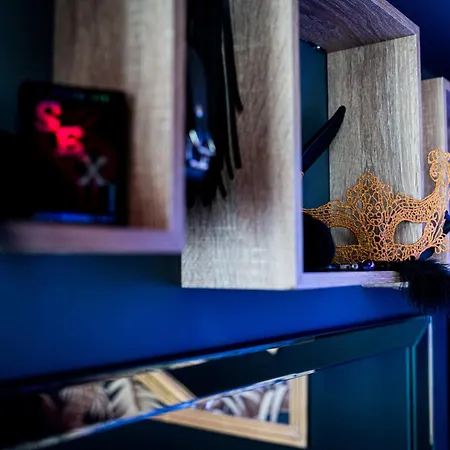 Appartement Loveroom Sauna, Balneo, Parking Prive Dans Le Centre De Honfleur